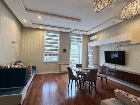 Sahildə 3 otaqlı köhnə tikili mənzil kirayə verilir, 76 m², 1 000 AZN/ay, şəkil 4 / 12