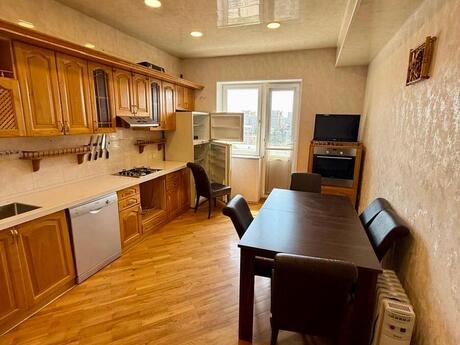 Сдаётся 3-комнатная квартира в новостройке, Elmlər Akademiyası, 135 м², 1 199 AZN/мес, фото 2 / 7
