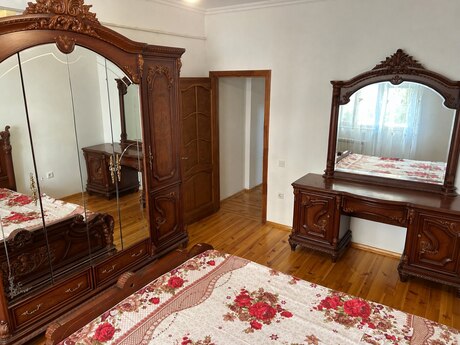 3 otaq · 76 m² · 2/12 mərtəbə, İnşaatçılar