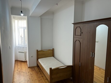 İnşaatçılarda 3 otaqlı yeni tikili mənzil kirayə verilir, 76 m², 650 AZN/ay, şəkil 5 / 11