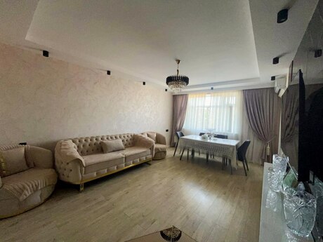 4 otaq · 66 m² · 3/5 mərtəbə, Badamdar