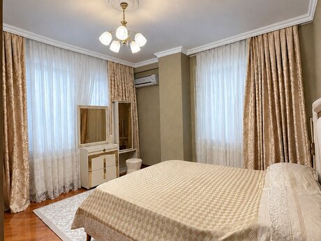 Elmlər Akademiyasında 3 otaqlı yeni tikili mənzil satılır, 140 m², 350 000 AZN, şəkil 3 / 12