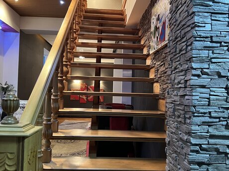 6 otaq · 400 m² · 14/15 mərtəbə, 8 Noyabr