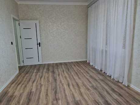 Azadlıq Prospektidə 2 otaqlı köhnə tikili mənzil satılır, 46 m², 160 000 AZN, şəkil 2 / 12
