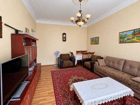 Səbaildə 3 otaqlı köhnə tikili mənzil satılır, 85 m², 235 000 AZN, şəkil 4 / 12