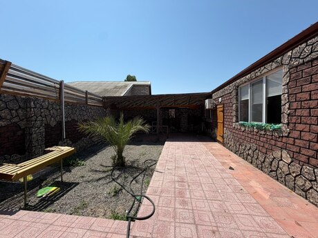 Şüvəlanda 3 otaqlı həyət evi satılır, 100 m², 93 000 AZN, şəkil 5 / 12