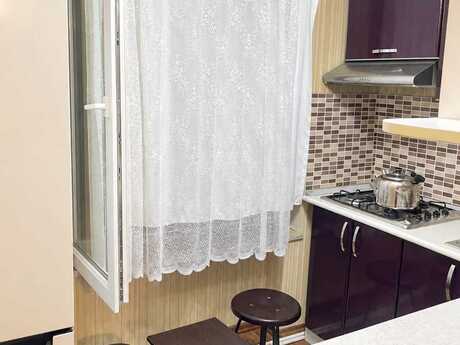 İnşaatçılarda 2 otaqlı köhnə tikili mənzil kirayə verilir, 60 m², 600 AZN/ay, şəkil 5 / 7