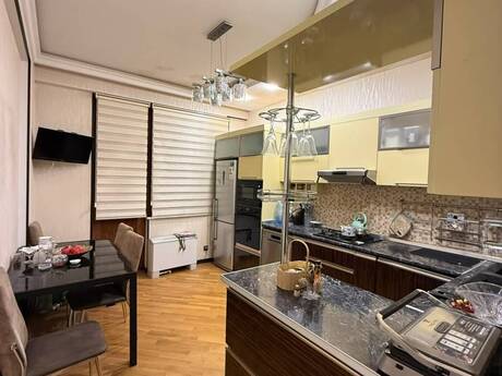 Nəriman Nərimanovda 2 otaqlı yeni tikili mənzil kirayə verilir, 110 m², 1 000 AZN/ay, şəkil 3 / 10