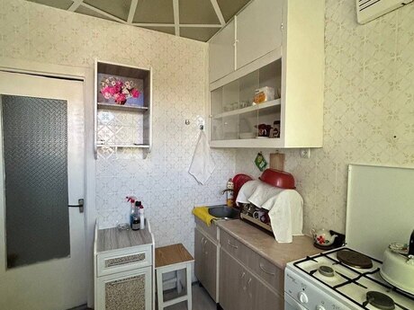 Xalqlar Dostluğunda 2 otaqlı köhnə tikili mənzil kirayə verilir, 60 m², 500 AZN/ay, şəkil 4 / 12