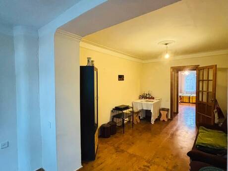 2-room old-build apartment for sale in Bakıxanov, 48 m², 129 000 AZN, photo 2 / 7