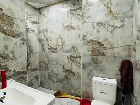 Bakıxanovda 3 otaqlı köhnə tikili mənzil satılır, 51 m², 150 000 AZN, şəkil 5 / 12