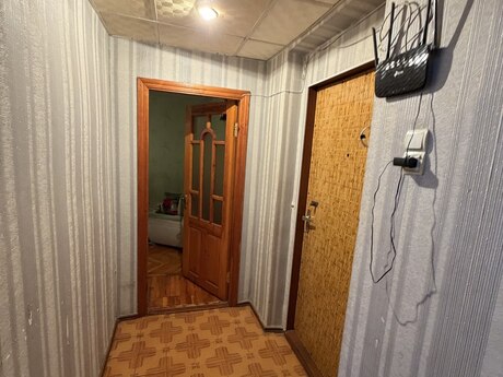 Qara Qarayevdə 2 otaqlı köhnə tikili mənzil satılır, 65 m², 170 000 AZN, şəkil 4 / 8