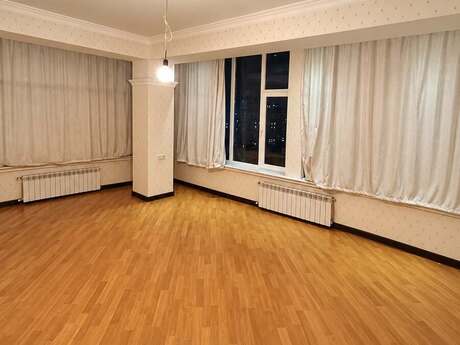 Qara Qarayevdə 4 otaqlı yeni tikili mənzil satılır, 204 m², 470 000 AZN, şəkil 2 / 11