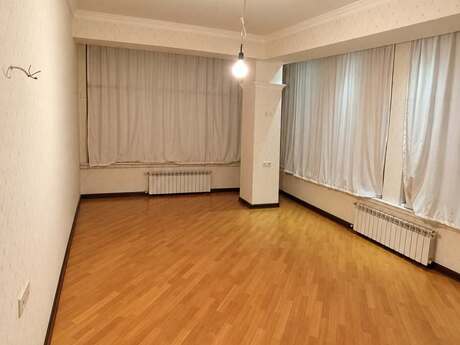 Qara Qarayevdə 4 otaqlı yeni tikili mənzil satılır, 204 m², 470 000 AZN, şəkil 5 / 11