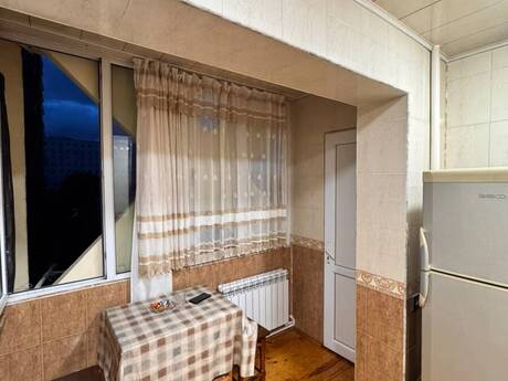 Azadlıq Prospektidə 3 otaqlı yeni tikili mənzil kirayə verilir, 84 m², 800 AZN/ay, şəkil 2 / 12