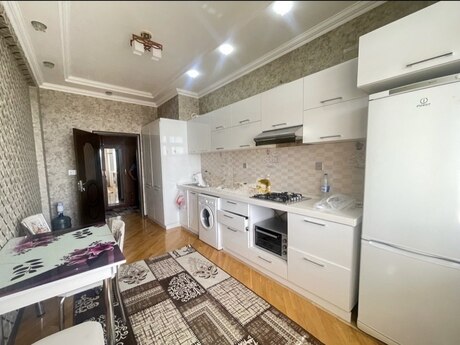 Объявление №6539438 - Баку, м. Иншаатчылар, 2-комн., 90 м², 12/16 этаж