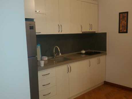 Sahildə 2 otaqlı köhnə tikili mənzil kirayə verilir, 70 m², 1 000 AZN/ay, şəkil 4 / 12