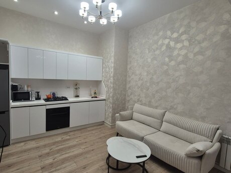2-room new-build apartment for sale in Grand Plaza, 54 m², 245 000 AZN, photo 3 / 10