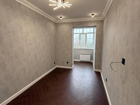 Gənclikdə 3 otaqlı köhnə tikili mənzil satılır, 85 m², 265 000 AZN, şəkil 4 / 12