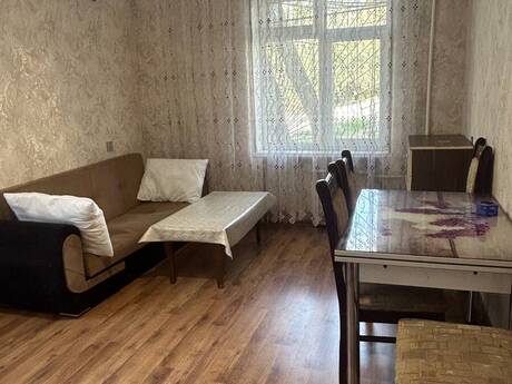 Elan №6539580 - Bakı, Həzi Aslanov m., 1 otaqlı, 40 m², 1/5 mərtəbə