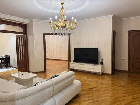 4-room new-build apartment for sale in Gənclik, 159 m², 415 000 AZN, photo 3 / 12