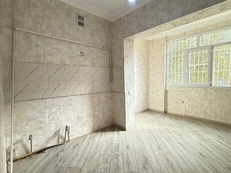 Yeni Yasamalda 1 otaqlı köhnə tikili mənzil satılır, 55 m², 127 000 AZN, şəkil 5 / 8