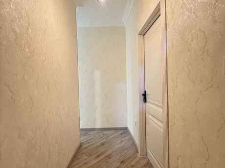 Yeni Yasamalda 1 otaqlı köhnə tikili mənzil satılır, 55 m², 127 000 AZN, şəkil 4 / 8