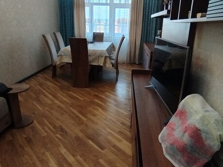 Qara Qarayevdə 2 otaqlı yeni tikili mənzil kirayə verilir, 80 m², 800 AZN/ay, şəkil 4 / 12