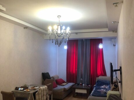 3 otaq · 95 m² · 10/18 mərtəbə, İnşaatçılar