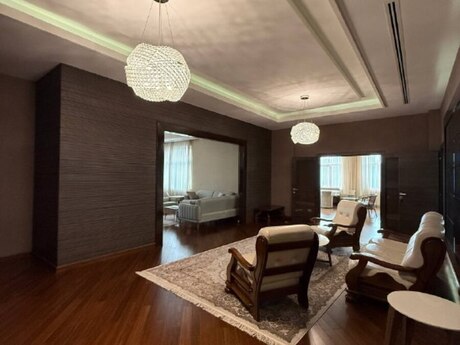Sahildə 4 otaqlı yeni tikili mənzil kirayə verilir, 300 m², 6 000 AZN/ay, şəkil 2 / 12