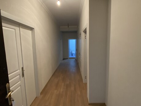 Hövsanda 4 otaqlı yeni tikili mənzil satılır, 115 m², 173 500 AZN, şəkil 4 / 11