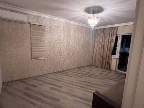 Xalqlar Dostluğunda 2 otaqlı köhnə tikili mənzil kirayə verilir, 40 m², 500 AZN/ay, şəkil 2 / 8