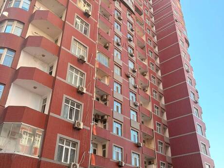 Elan №6539639 - Bakı, Şah İsmayıl Xətai m., 2 otaqlı, 105 m², 12/18 mərtəbə