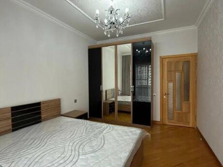 Memar Əcəmidə 3 otaqlı köhnə tikili mənzil satılır, 90 m², 208 000 AZN, şəkil 4 / 10
