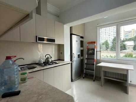 Memar Əcəmidə 3 otaqlı köhnə tikili mənzil satılır, 90 m², 208 000 AZN, şəkil 5 / 10