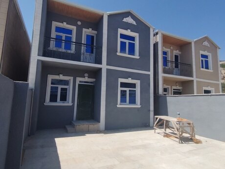 4-комн. · 90 m², Lökbatan