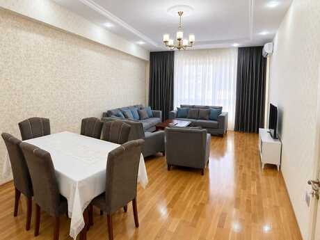 2 otaq · 75 m² · 15/16 mərtəbə, Bayıl