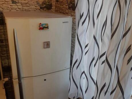 Qara Qarayevdə 2 otaqlı köhnə tikili mənzil kirayə verilir, 35 m², 470 AZN/ay, şəkil 5 / 10