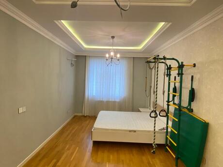 İnşaatçılarda 3 otaqlı yeni tikili mənzil satılır, 130 m², 295 000 AZN, şəkil 5 / 12