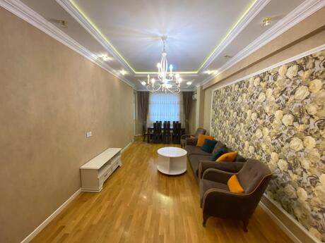 İnşaatçılarda 3 otaqlı yeni tikili mənzil satılır, 130 m², 295 000 AZN, şəkil 4 / 12