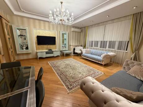 Elan №6539892 - Bakı, Nəsimi r., 4 otaqlı, 176 m², 12/18 mərtəbə