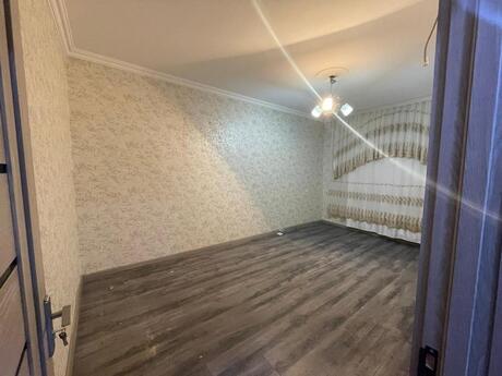Massiv Vdə 1 otaqlı köhnə tikili mənzil kirayə verilir, 40 m², 350 AZN/ay, şəkil 4 / 9