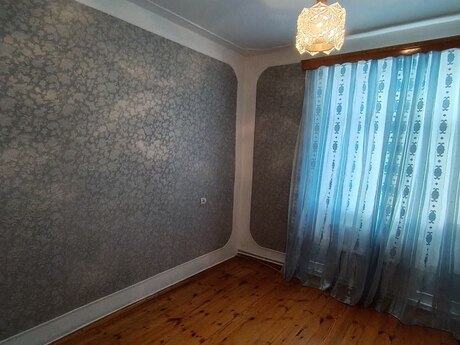 Əmircanda 3 otaqlı köhnə tikili mənzil satılır, 70 m², 125 000 AZN, şəkil 4 / 12