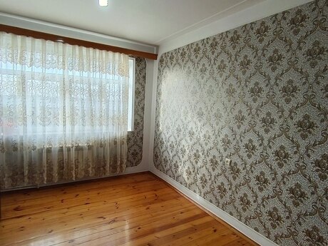 3 otaqlı mənzil, 70 m², Suraxanı, 125 000 AZN