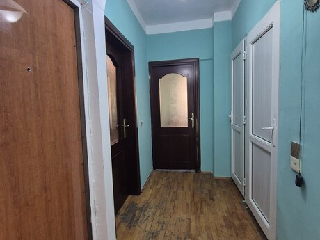 20 Yanvarda 2 otaqlı köhnə tikili mənzil kirayə verilir, 65 m², 600 AZN/ay, şəkil 4 / 11
