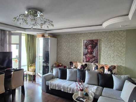 2-room old-build apartment for sale in 28 May, 55 m², 200 000 AZN, photo 2 / 12
