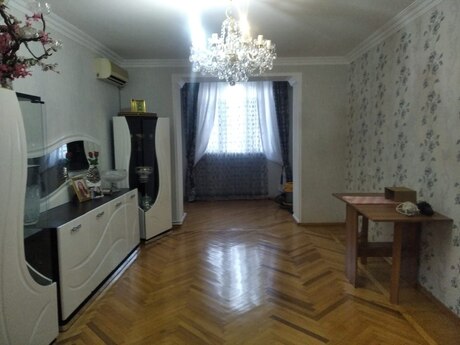 Объявление №6540050 - Баку, м. Иншаатчылар, 3-комн., 75 м², 2/5 этаж