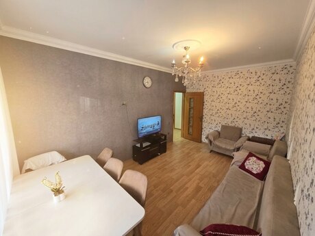 3-room old-build apartment for sale in Həzi Aslanov, 87,9 m², 171 000 AZN, photo 4 / 5