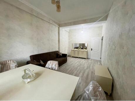 Memar Əcəmidə 3 otaqlı yeni tikili mənzil kirayə verilir, 85 m², 750 AZN/ay, şəkil 2 / 10