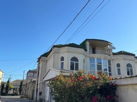 7 rooms · 308 m², M.Ə.Rəsulzadə